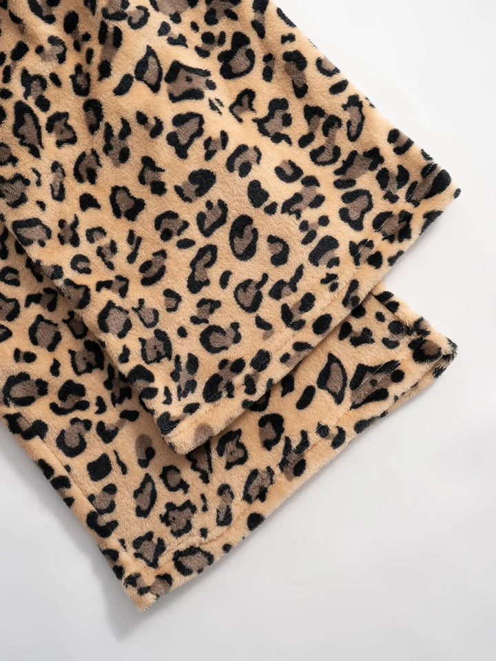 RAVELLE ANIMAL PRINT PANTS