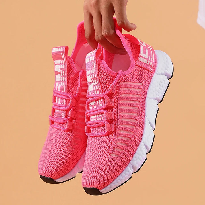 TRESSA ORTHOPEDIC KICKS